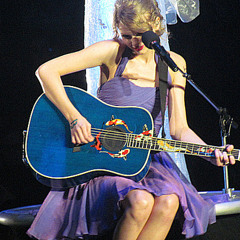 Taylor Swift- Never Grow Up live speak now tour