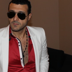 احضنو الايام