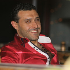 يا خمر اسكر وغنو يا قداحي طرب