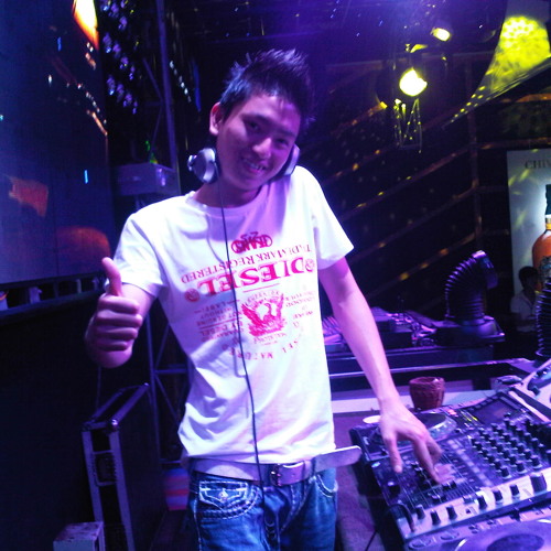 NONSTOP Vol 23 - DJ Dương Hạ Long Club