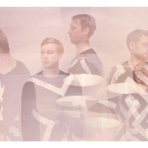 DjangoDjango-Waveforms-MickeyMoonlight-Remix