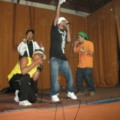 EFEUVE - volvemos al microfono FT Aspekto social ( Innerbeats ) prod adversativo - guettosound.