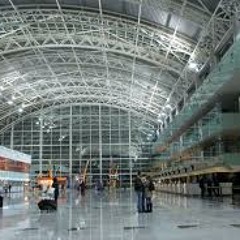 Sound of Airport :: Alien Landscape (with disgruntled Irish man 1:29)