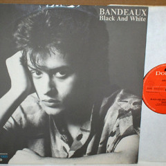 Fluttering from the italo tree