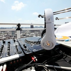 ELECTRIC VIBE (NOVEMBER 2011)