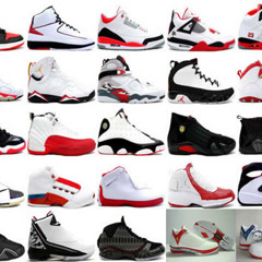 Bare Sneaks in the HOUSE