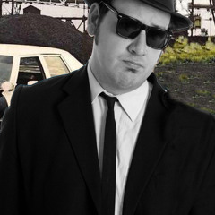 Rubber Biscuit Live sung by Elwood J Blues