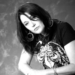 B R E A K  T H E  W A L L