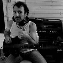 PABLO LIQUIDO CON QUEEN - UNDER PRESSURE