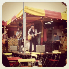 I met You - Maison du Malheur