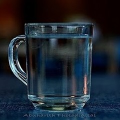 Tolong Pass Kan Aku Secawan Air Suam