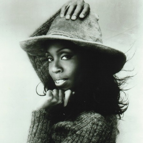 Switch Ft. Andrea Martin - I Still Love You - Cookie Snap btlg RMX
