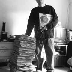 Solo 1 Beat & 1 Mic prod. Craz de Sureshots