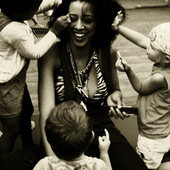 (...) likes this