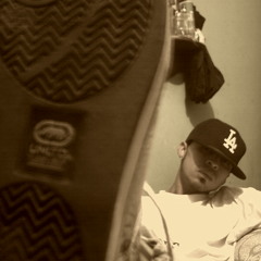 Mercenario 717 ft Los Lacayos - La Quinta Cruz - Oscuro - El ultimo brindis.