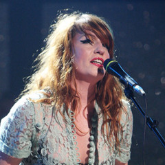 Florence and the Machine: Drumming Song  LIVE