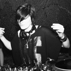 un poquito afterhour vs un poquito vocals