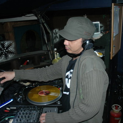 Stream Kaskade eyes by Denzdvine Listen online for free on SoundCloud