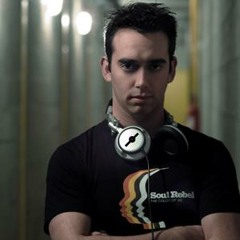 Peter 'Tha Zouk' - Live@Locomia 2001