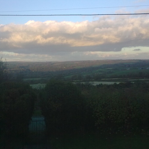 Stream Ultraviolet Kites (Dean Newton & Huggy Remix) by Maria Nayler