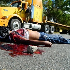 Ayotzinapa - Facto Mc y Vazura720 (Lirika Podrida)