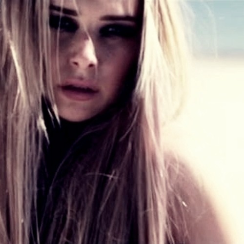 magda mielcarz drown in me