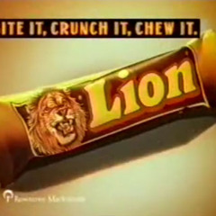 Nutko lion sleeps with fatboy lindy