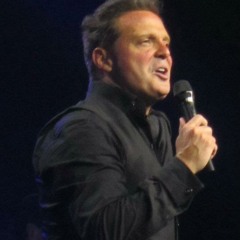 14 Luis Miguel -  Intro & No Existen Limites @ Live Las Vegas September 17th, 2011