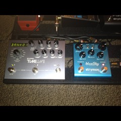 Strymon timeline "ice" vs Strymon bluesky "shimmer" at The Basement