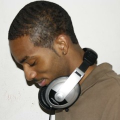 DJAaron- Bounce a Gyal Remixx 2012