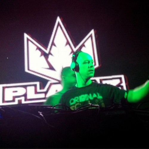 Pascal & MC Funsta @ Playaz Xmas Bash 27.12.2011