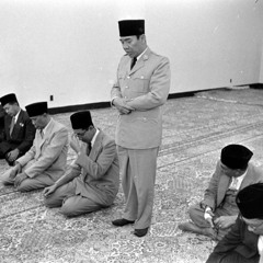 Oentoek PJM Presiden Soekarno - LILIS SURYANI