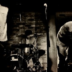 Floor (FREE DOWNLOAD) - The Mannakings - New E.P. out March 2012