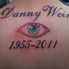 Weirdoe-Shape Of My Heart