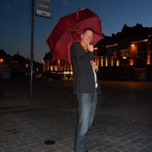 87 (by Laurent Baert) - Electro/Prog Live "White Room Only" @ H2o (06-01-12)