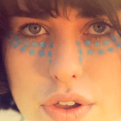 Remix Miami Horror (Feat Kimbra) - I Look To You