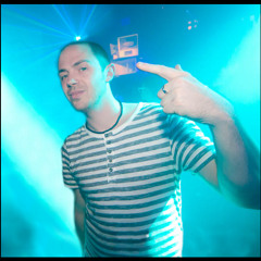 Adam 'Switch' Young - Moombahton Winter Mix