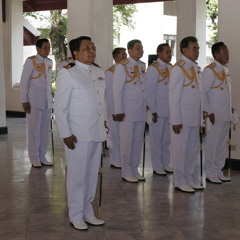 ถามคนไทย สันติ ลุนแผ่