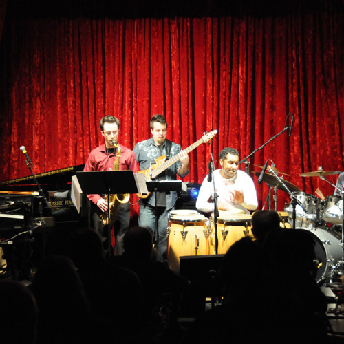 Play Structure by Mike Prigodich  -- 2011-11-25