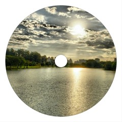 Pixelated Kiss - Original Mix [MOJEAR RECORDS]