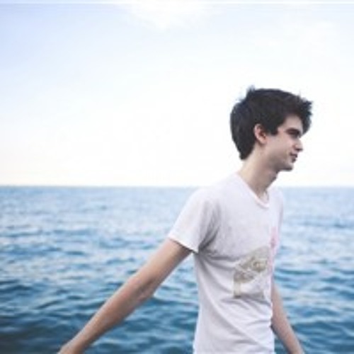 Courrier-Between