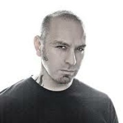 demir demirkıran- var mı aşktan öte? *geceninsessizligi