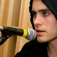 30 Seconds To Mars - "Escape" (tcheque edit)