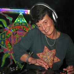 Lorraine(Psilocybe Tribe.Sunrise) Slightly squelchy psy mix Jan 2012