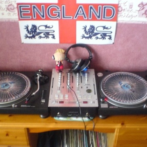 Monrose oceans apart