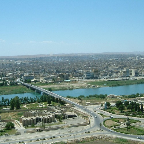 ساجده عبيد حبيب امك 4