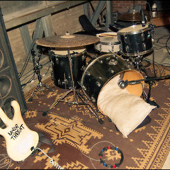 Warpaint - Chic U 
(Space 1520, Hollywood CA 1 - 26 - 12)