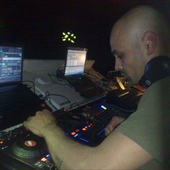 Michael hilton live @ room97