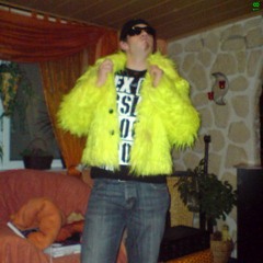 Danson and the Wasp
