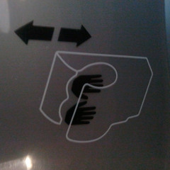 dyson airblade at Quimper